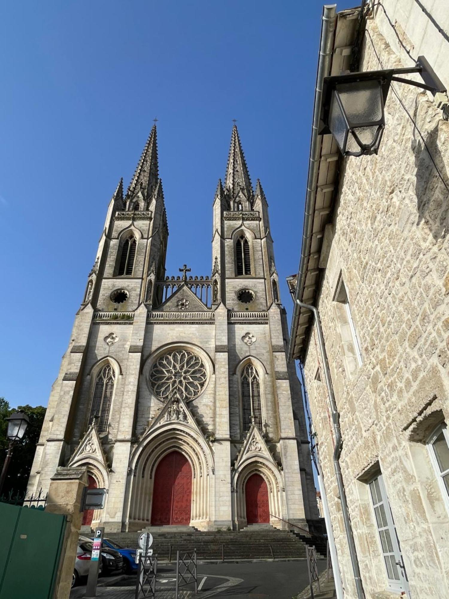 Chez Jean-Yves Et Zoe - La Dolce Vita - Au Calme, Tres Propre, Proche Parkings Niort Exterior foto